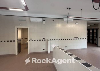 Interno non residenziale - Negozio via Cremonese, Parma - foto 3