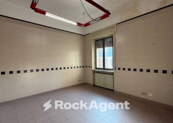 Salone - Negozio via Cremonese, Parma - foto 19