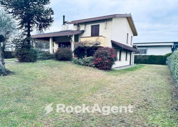 Giardino - Villa via 1ª Strada, 1, Fiesso d'Artico - foto 2