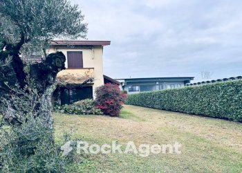 Giardino - Villa via 1ª Strada, 1, Fiesso d'Artico - foto 4