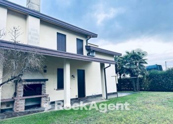 Facciata - Villa via 1ª Strada, 1, Fiesso d'Artico - foto 8