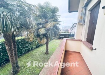 Balcone - Villa via 1ª Strada, 1, Fiesso d'Artico - foto 13