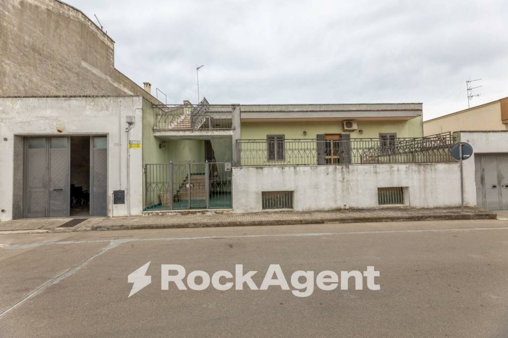 Facciata - Villa via N. Bixio, 54, Melendugno - photo 2