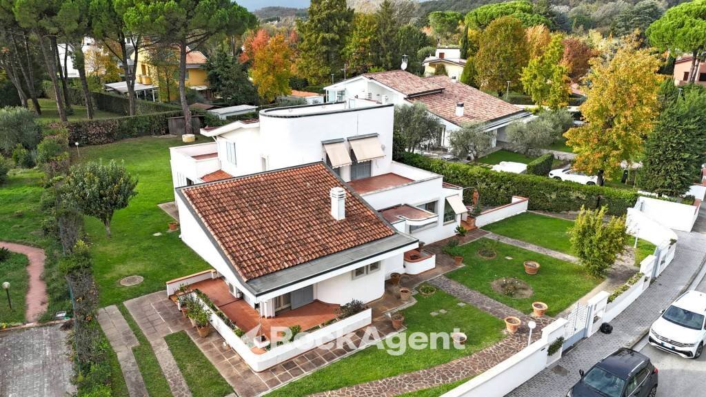 Vista - Villa via Venezia, 35, Pontedera - foto 1