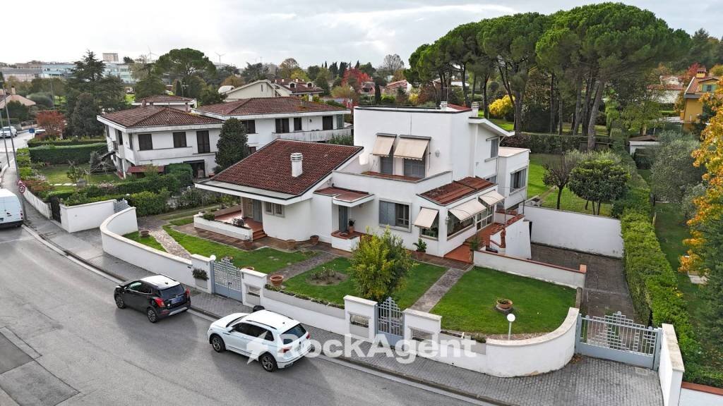 Vista - Villa via Venezia, 35, Pontedera - foto 2