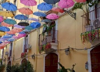 Facciata - Shop via Gisira, 54, Catania - photo 11