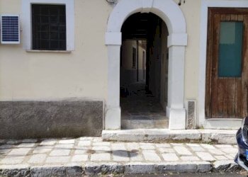 Facciata - Casa indipendente via Guglielmo Marconi, 138, Trecchina - foto 2