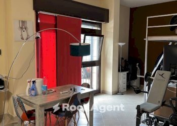 Interno non residenziale - Ufficio via Manfredonia, 90, Foggia - foto 1