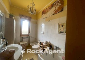 Bagno - Trilocale via San Martino, 114, Palma Campania - foto 24