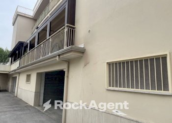 Facciata - Trilocale via San Martino, 114, Palma Campania - foto 36