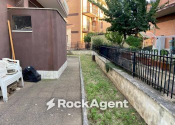 Cortile interno - Attico via Lacedonia, 37, Roma - foto 28