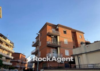 Facciata - Attico via Lacedonia, 37, Roma - foto 32