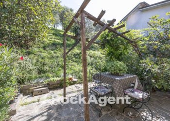 Giardino - Casa indipendente via Martiri di Belfiore, 25, Fivizzano - foto 23