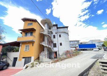 Zona - Casa indipendente strada Provinciale 17, Campli - foto 3