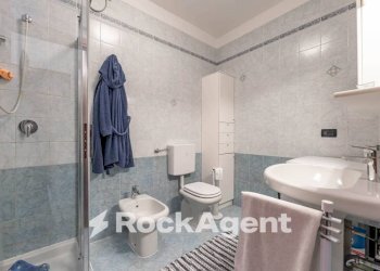 Bagno - Appartamento via Monte Fasolo, 2, Abano Terme - foto 16