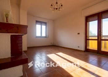 Cucina - Appartamento via degli Svevi, 92, Catanzaro - foto 4