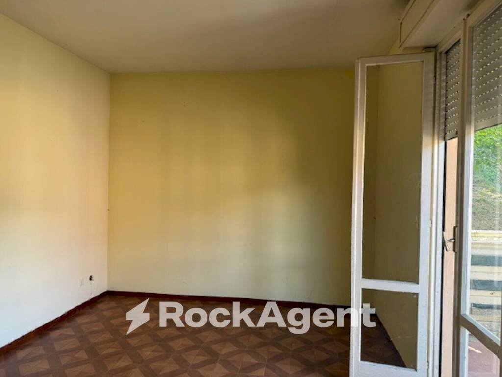 Camera da letto - Appartamento via Puccini, Solignano - foto 2