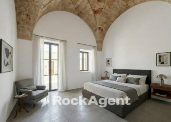 Camera da letto - Appartamento via F. Crispi 108, Taurisano - foto 1