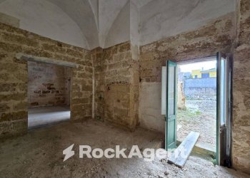 Stanza non arredata - Appartamento via F. Crispi 108, Taurisano - foto 11