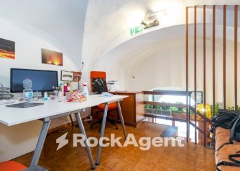 Ufficio - Negozio via Crociferi, 62, Catania - foto 12