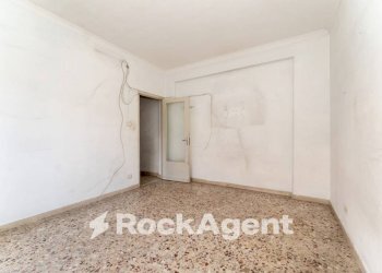 Camera da letto - Bilocale via Gaetano Donizetti, 81, Catania - foto 17