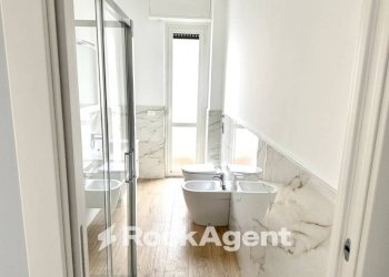 Bagno - Appartamento via Cristoforo Gluck, 59, Milano - foto 18