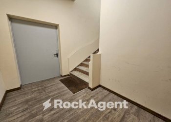 Interno palazzo - Ufficio C.da Profeta, 12, Caraffa di Catanzaro - foto 4