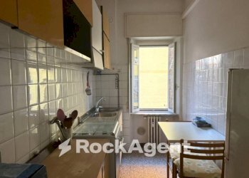 Cucina - Appartamento via Riva di Trento, Milano - foto 1