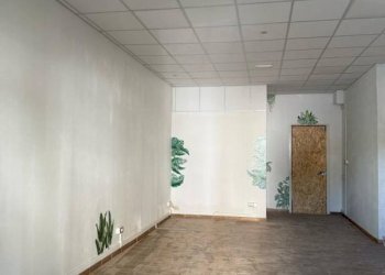 Interno non residenziale - Magazzino via Verona, Parma - foto 3