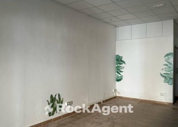 Interno non residenziale - Magazzino via Verona, Parma - foto 4