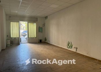 Interno non residenziale - Magazzino via Verona, Parma - foto 5