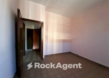 Camera da letto - Three-room apartment via Cavour, 1, Acquapendente - photo 13