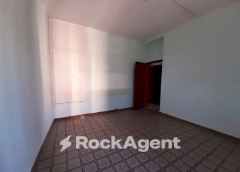 Camera da letto - Three-room apartment via Cavour, 1, Acquapendente - photo 16