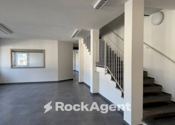 Interno non residenziale - Office largo Remo Coen, Parma - photo 2