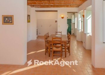 Salone - Casa indipendente via Circonvallazione, 19, Castiglione Tinella - foto 2