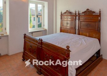 Camera da letto - Casa indipendente via Circonvallazione, 19, Castiglione Tinella - foto 13