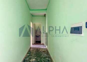 Corridoio - Appartamento via Giuseppe Garibaldi, Dovadola - foto 3