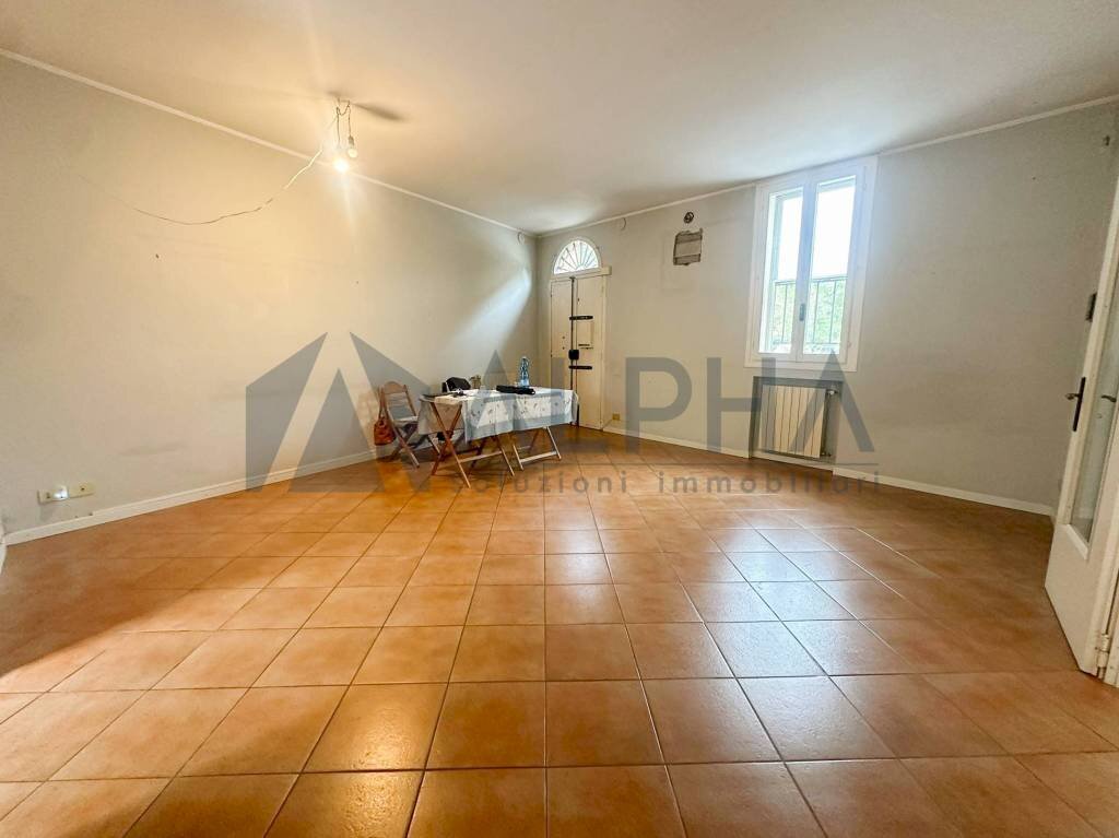 Cucina - Casa indipendente via Castagnevizza, Ravenna - foto 2