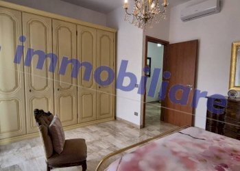 Camera da letto - Casa indipendente corso dei Mille, Alcamo - foto 25