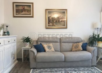 Ingresso - angolo cottura - soggiorno 3.jpg - Trilocale Bassano del Grappa - foto 3