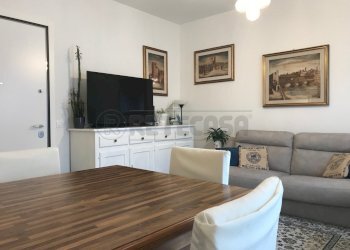 Ingresso - angolo cottura - soggiorno 5.jpg - Trilocale Bassano del Grappa - foto 6