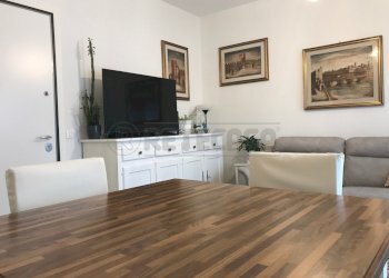 Ingresso - angolo cottura - soggiorno 6.jpg - Trilocale Bassano del Grappa - foto 7