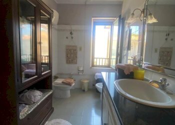 WhatsApp Image 2026-04-10 at 12.48.55 (26).jpeg - Appartamento Viale Aldo Moro 15, Bova Marina - foto 24