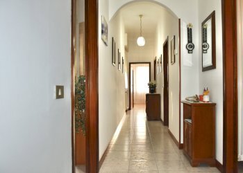 corridoio - Quadrilocale Via R. Rubini 5, Galliera - foto 13