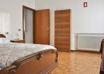 camera da letto - Quadrilocale Via R. Rubini 5, Galliera - foto 22