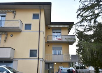 facciata - Quadrilocale Via R. Rubini 5, Galliera - foto 1