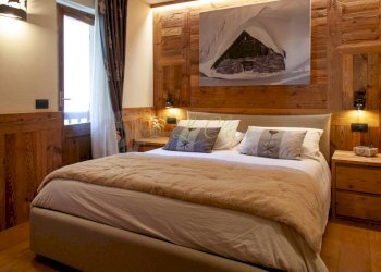 AFFITTO COURMAYEUR - CAMERA MATRIMONIALE - Appartamento Courmayeur - foto 11