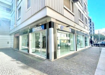 WhatsApp Image 2026-04-07 at 18.17.27_risultato.jp - Commercial Premises Via M. Renato Imbriani 57, Lecce - photo 10