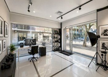 85d5cd27-ca24-4947-bd82-1c9284dba39e.png - Commercial Premises Via M. Renato Imbriani 57, Lecce - photo 1