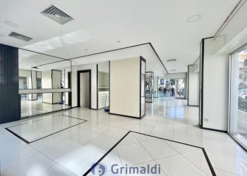 WhatsApp Image 2026-04-07 at 18.17.28 (6)_risultat - Commercial Premises Via Guglielmo Oberdan 57, Lecce - photo 17